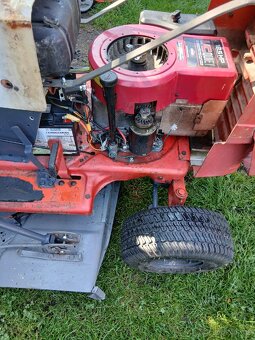 Sekaci traktorek hako - 5