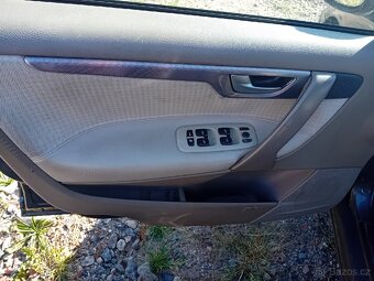 Prodám Volvo V70 2,4D5 Rok vyroby 2004 - 5