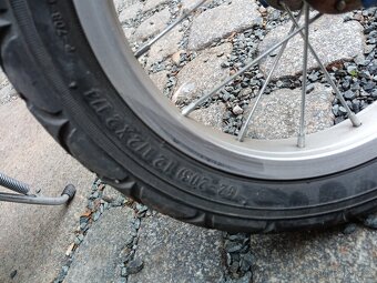 skoro nová koloběžka - 5