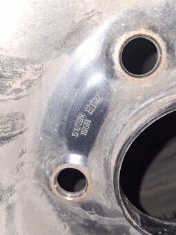 Zimní pneu 185/65 R 15 - 5