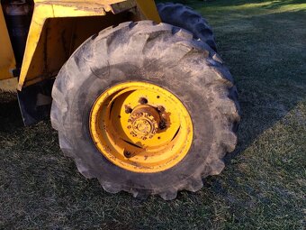 Nakladač Hanomag 6D - 5