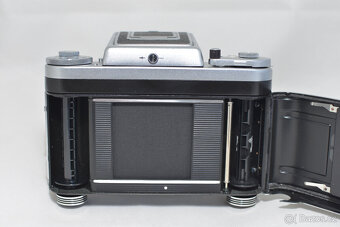 PENTACON six TL ( TĚLO) + ŠACHTA / TOP STAV  - 5