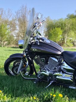 Yamaha XVS 1100 V-Star – stylový cruiser s duší i zvukem - 5
