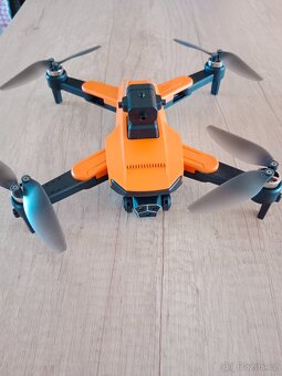 Prodám Filding Dron - 5