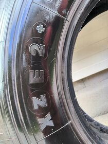 Michelin XZE 2+ 285/70 R19,5 144 M - 5