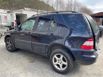 Mercedes ML 270 CDI W163 havarované - 5