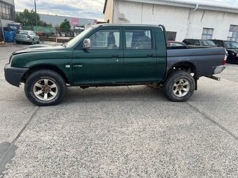 L200 Mitsubishi 2.5 85kw 2003 - 5
