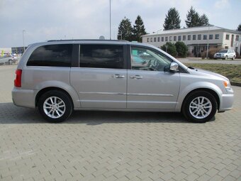 CHRYSLER TOWN & COUNTRY 3,6L V6 211kw LPG odp. DPH 2015 - 5