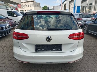 VW Passat B8 Variant Highline 2.0TDI 140kW Webasto Tažné ACC - 5