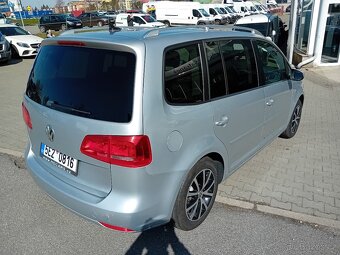VOLKSWAGEN TOURAN 1,6 TDI /NAVI/2xKOLA/ROZVODY/ODPOČET DPH/ - 5