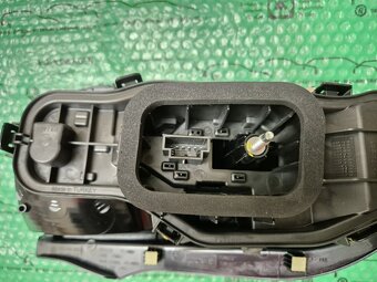 zadní pravé světlo VW UP 1S0945096D - 5