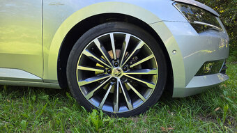 Škoda Superb 2.0 TDi combi 140kw L&K - 5