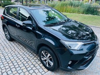 Toyota Rav4 2.0D 105KW MANUÁL 1.MAJITEL KAMERA TAŽNÉ - 5