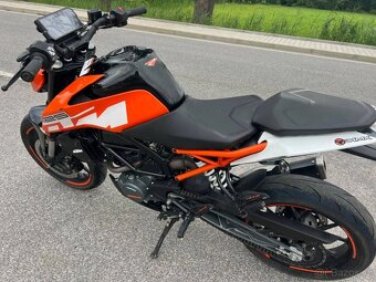 KTM 125 Duke - 5