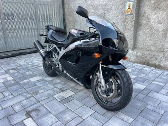 Kawasaki zx7-r Zx7r černá barva - 5