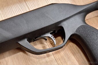 Vzduchovka GAMO G-MAGNUM 1250 36J 4.5 - 5