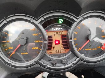 Suzuki V-Strom 650 - 5