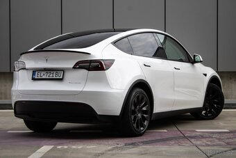 Tesla Model Y 324 kW, automat, 2021, Long Range - 5