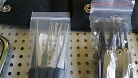 Průhledný FAB a visací zámek + rozšířená sada nástrojů - 5