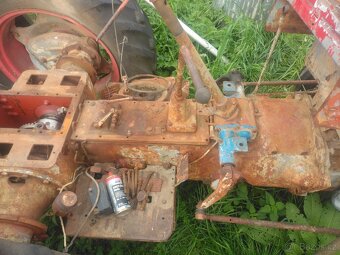 Díly Zetor 3011 - 5