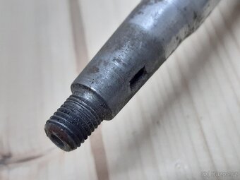 Stadion S22 kliková hřídel - 5