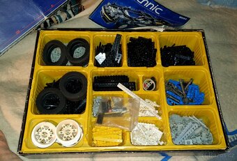 Lego technic 8880 s krabici a návodem - 5