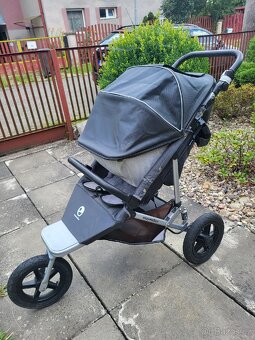 Kočárek Easywalker Sky plus barva platinum - 5