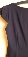 Pouzdrové šaty vel. S - 5