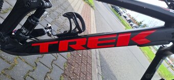 TREK Top Fuel 8 - 5