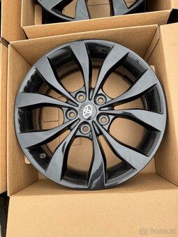 ORIGINÁL Alu Suzuki Vitara, Hyundai - R17, 5x114.3- TOP STAV - 5