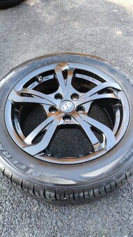 Alu kola 5x114,3 R17 215/55 - 5