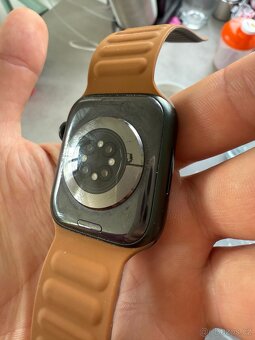 Prodám Apple Watch Series 7 45mm celular - 5