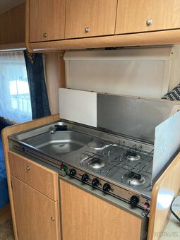 Burstner Ventana 4664 - 5
