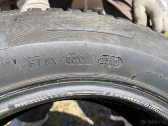 Prodám zimní pneu 185/65 R15 - 5