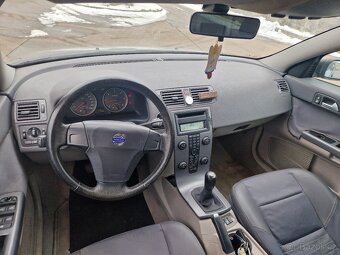 Volvo S40 2.0 D - nové ČR - STK 2026 - 5