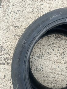 Pirelli Trofeo R 295/30/18 - 5