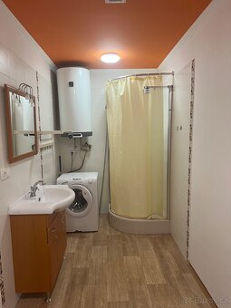 PRONÁJEM 1 + KK 55m2  v centru Holic - 5