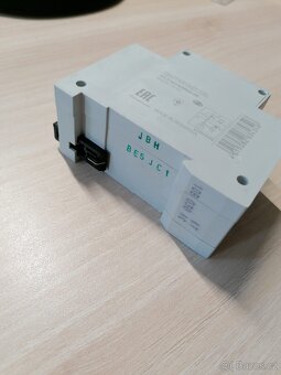 Proudový chránič - 5