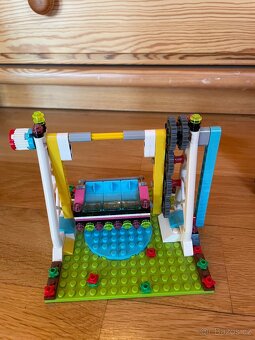 LEGO Friends Zábavný park - 5