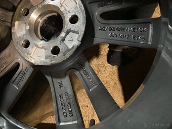 Škoda Fabia 4 kola Proxima - 5