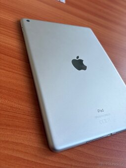 Prodám iPad 8. Generace - 5