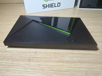 NVIDIA Shield TV – 4K Smart TV Streaming Box – výborný stav - 5