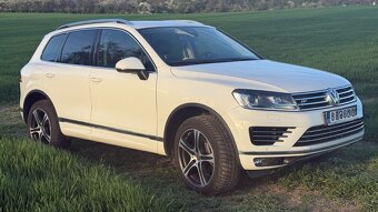 VW Touareg 3.0 V6 - 5