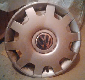 Poklice Volkswagen 15" a 14" po 1 ks + J-Tec SPORT LINE 15" - 5