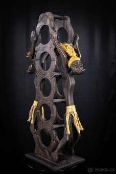 Rucne vyrezavany stojan na vino z dreva Suar (Indonezia) - 5