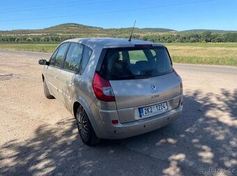 Renault Scénic 1.6 - 5