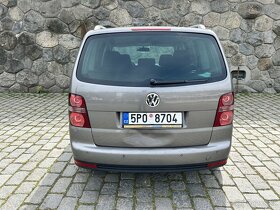 VW TOURAN 2.0TDI 103kw DSG 12/2006 - 5