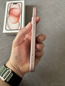 Apple iPhone 15 128Gb Pink - Zánovní - 5
