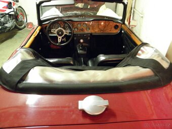 Triumph TR6, 1970, overdrive. - 5