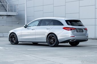 Mercedes C trieda T - 5